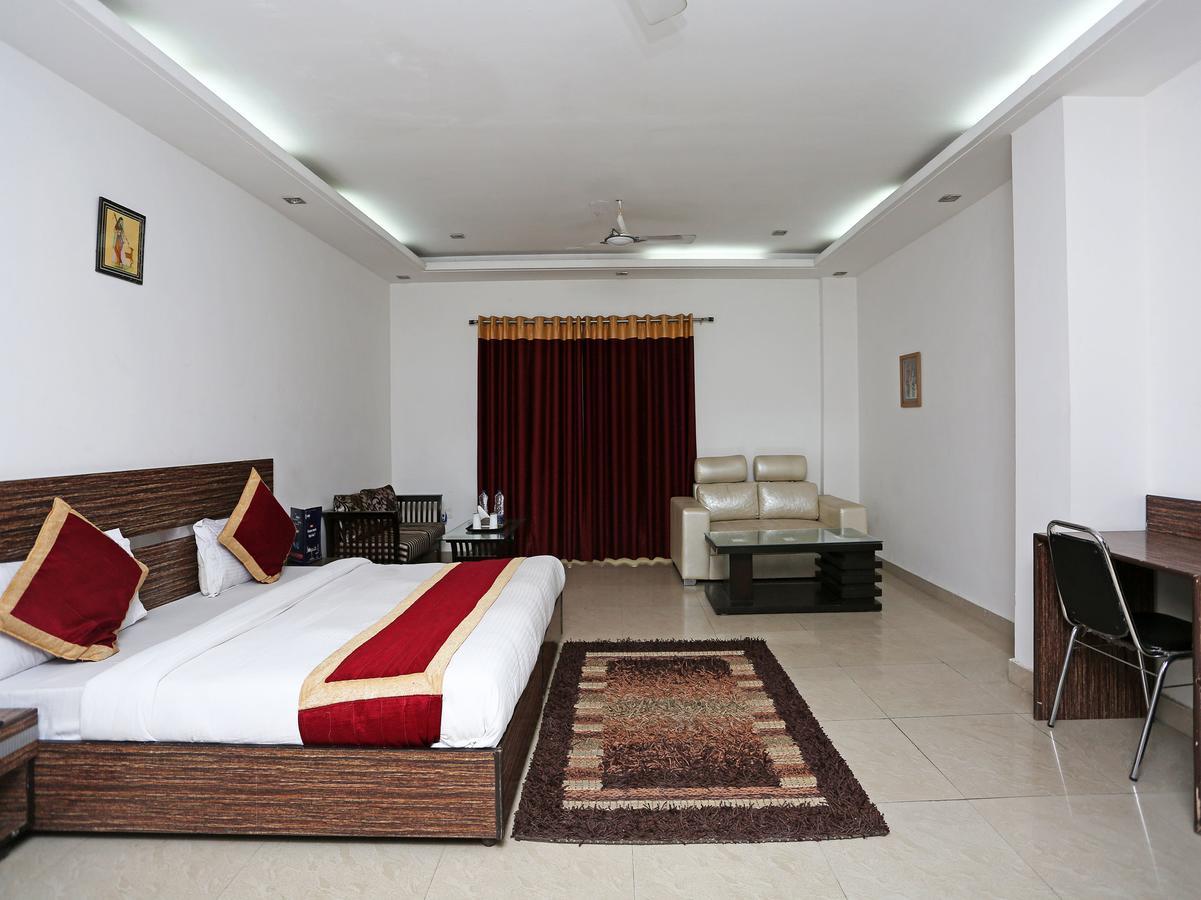 Oyo 10257 Hotel Lotus Park Gurgaon Exterior foto
