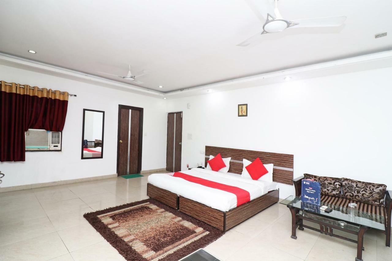 Oyo 10257 Hotel Lotus Park Gurgaon Exterior foto